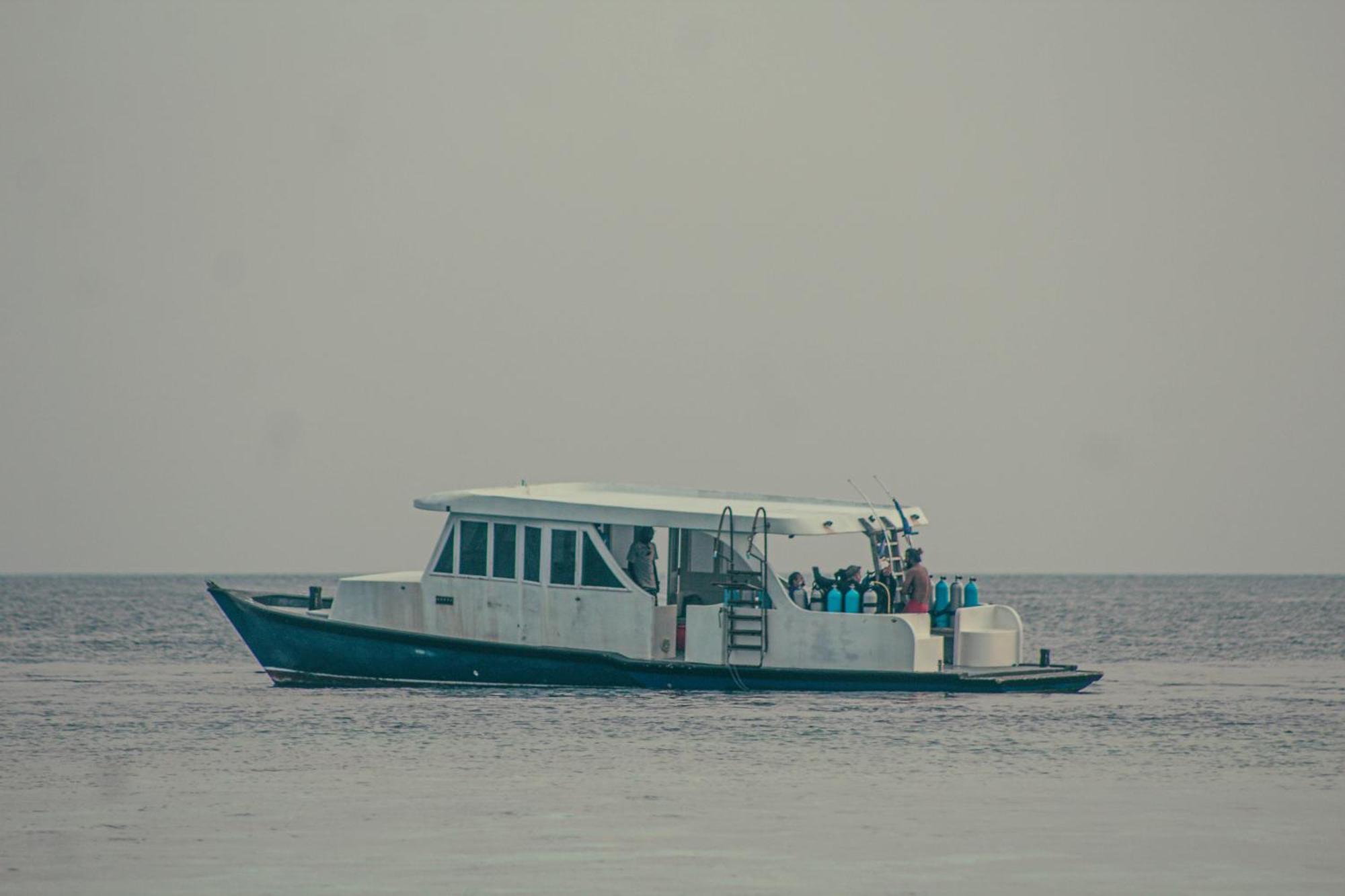 Scuba Inn Omadhoo Ngoại thất bức ảnh