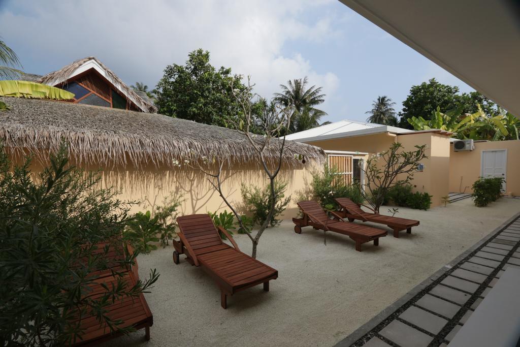 Scuba Inn Omadhoo Ngoại thất bức ảnh